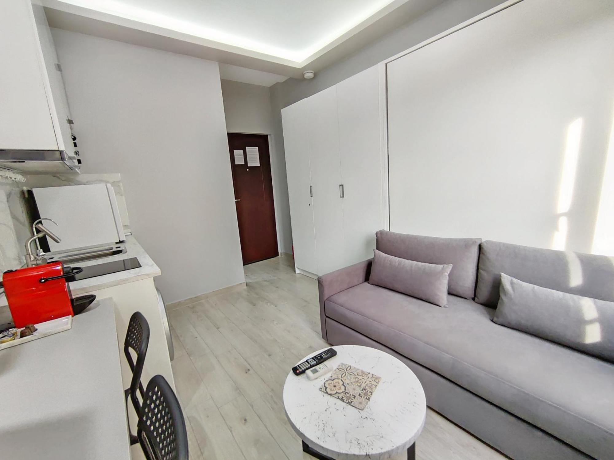 Pretty Petitie Fully Equipped City Center Studio Thessaloniki Exterior photo